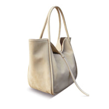 Load image into Gallery viewer, Oliveve - Ellis Hobo Tote
